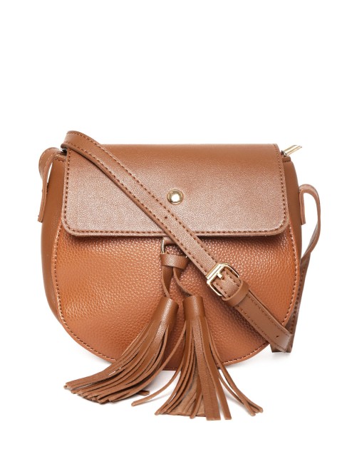 

Lino Perros Brown Solid Sling Bag
