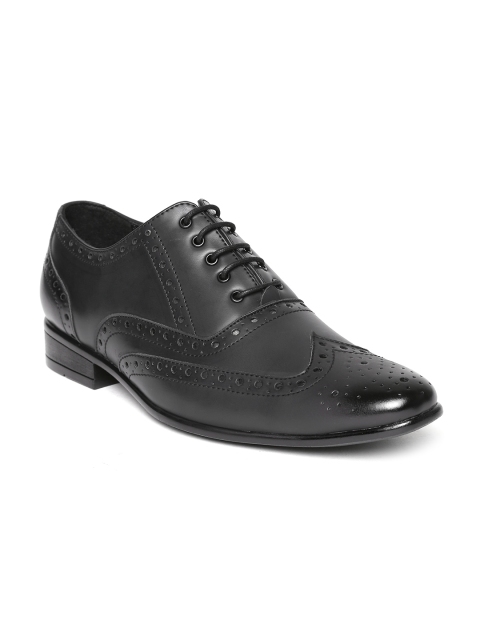 

San Frissco Men Black Brogues