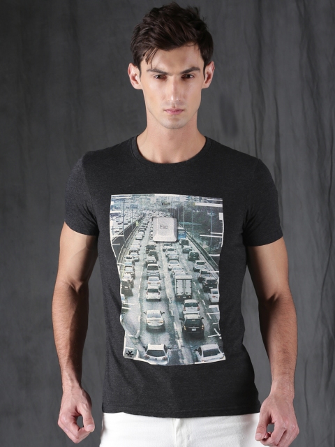 

WROGN Men Charcoal Printed Round Neck T-shirt