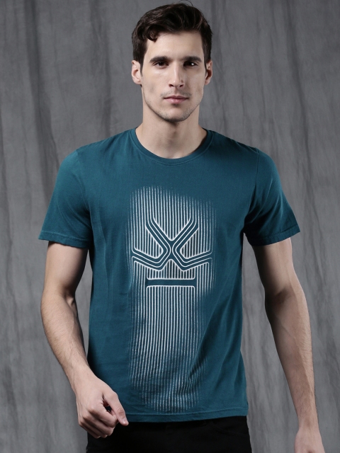 

WROGN Men Teal Blue Printed Round Neck T-shirt