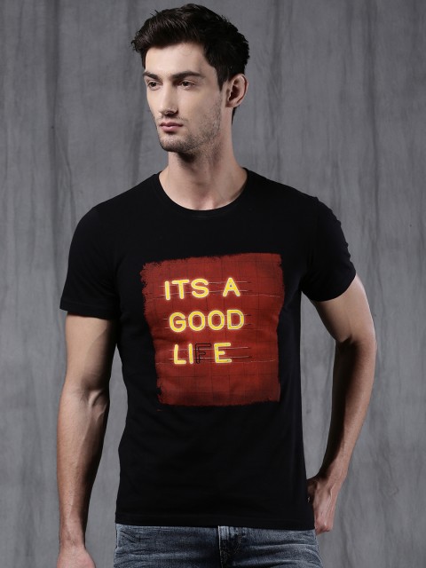 

WROGN Men Black Printed Round Neck T-shirt
