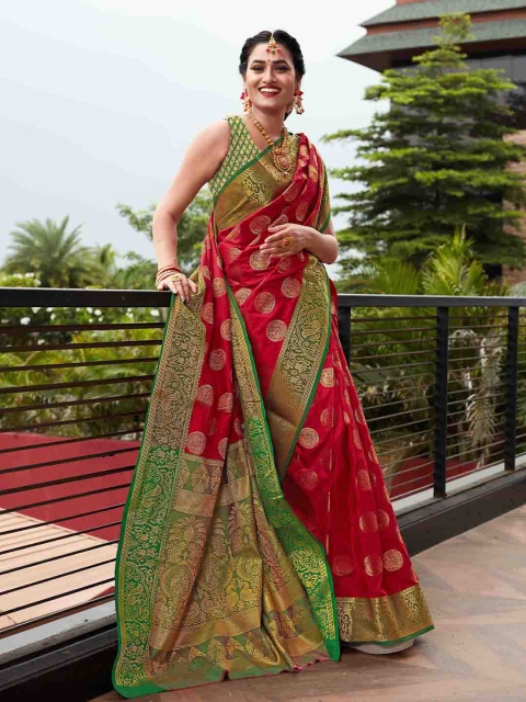 

Mitera Red & Green Ethnic Motifs Zari Silk Blend Kanjeevaram Saree