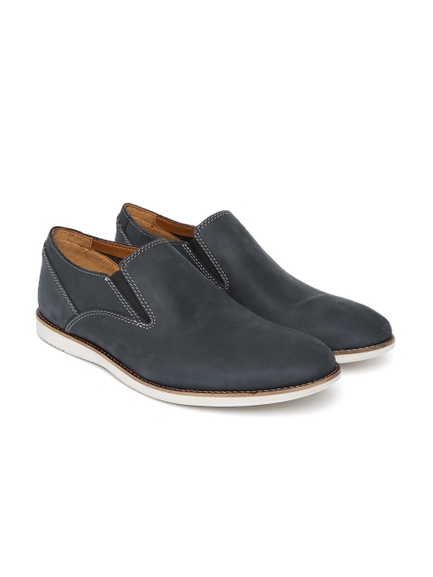 

Clarks Men Blue Franson Stride Nubuck Loafers