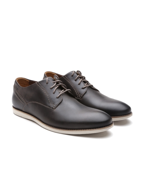 

Clarks Men Coffee Brown Leather Derbys