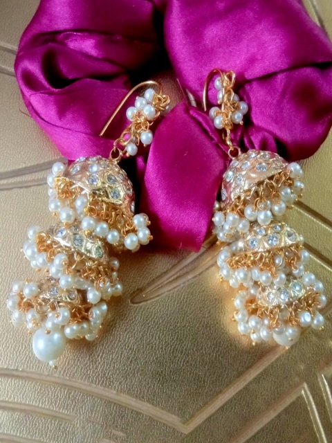 

Runjhun Women Gold-Toned Contemporary Drop Earrings