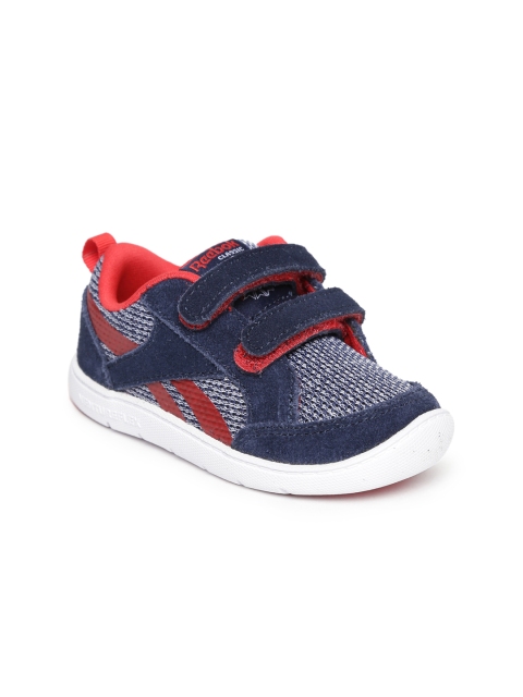 

Reebok Classic Kids Navy & Off-White Ventureflex Chase II Sneakers, Navy blue