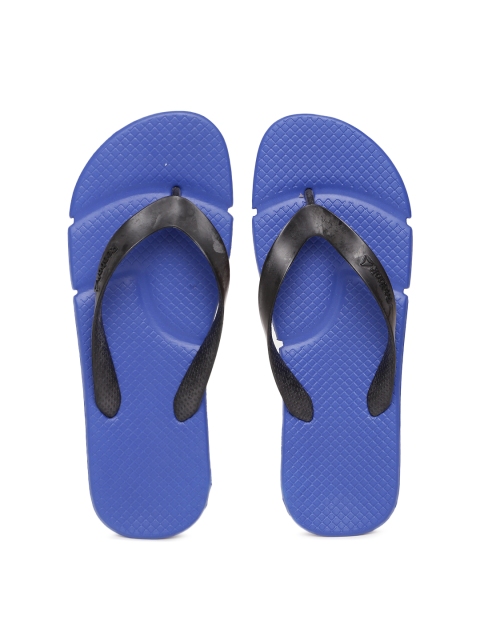 

Reebok Men Black & Blue Fresco Flip-Flops