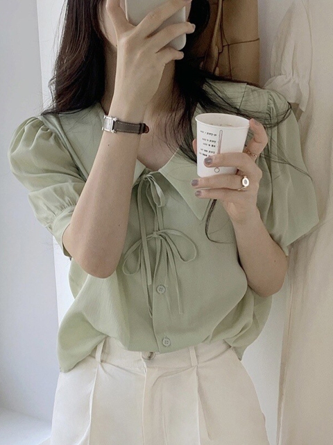 

La Aimee Women Green Solid Puff Sleeves Top