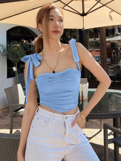 

La Aimee Blue Print Styled Back Crop Top