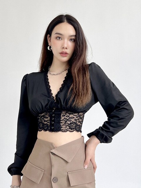 

La Aimee Black Bralette Top