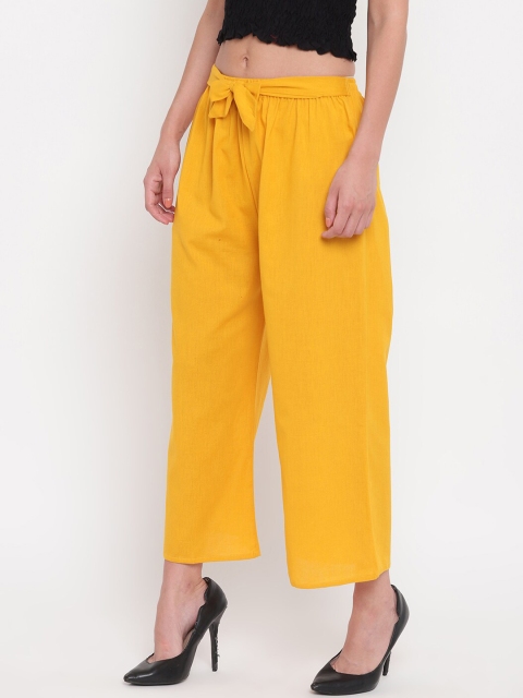 

Aawari Women Black & Yellow Solid Smocked Co-Ords Set