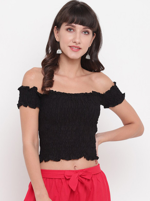 

Aawari Women Black & Red Smocked Co-Ords Set