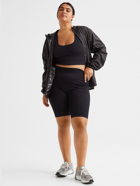 

H&M Plus Women Black Seamless Sports Cycling Shorts