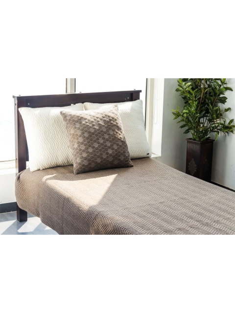 

Pluchi zig zag Brown & Cream-Coloured Mild Winter 350 GSM Single Quilted Bed Dohar