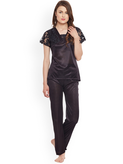 

Claura Women Black Floral Square Neck Night suit