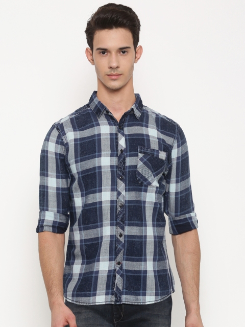 

Slub Men Navy Regular Fit Checked Casual Shirt, Navy blue