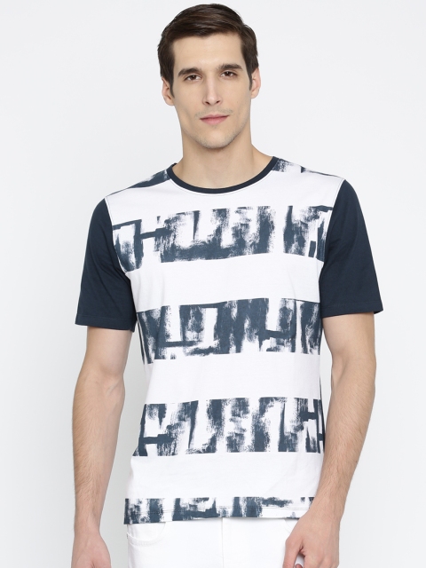 

Slub Men White & Navy Printed Round Neck T-shirt