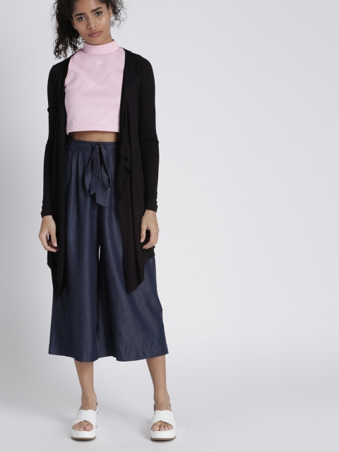 

Chemistry Black Shrug
