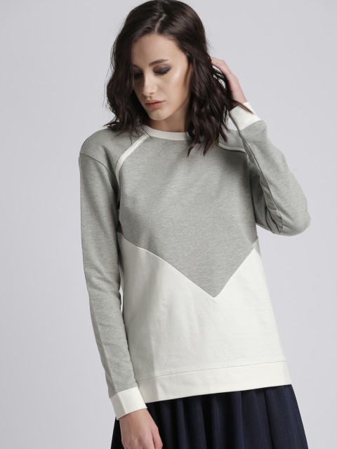 

Chemistry Women Grey & White Solid Hooded Sweatshirt