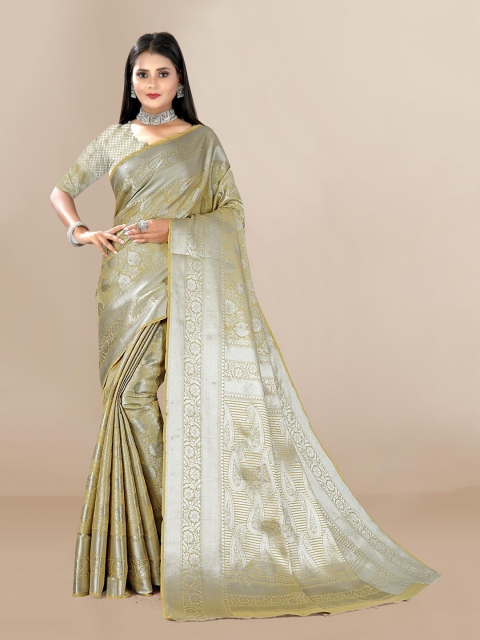

VAIRAGEE Silver-Toned & Green Woven Design Zari Silk Blend Fusion Kanjeevaram Saree