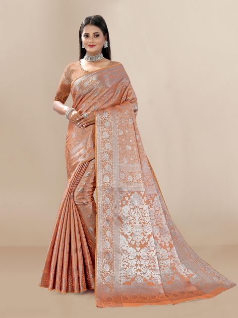

VAIRAGEE Peach-Coloured & Silver-Toned Woven Design Zari Silk Blend Fusion Kanjeevaram Saree