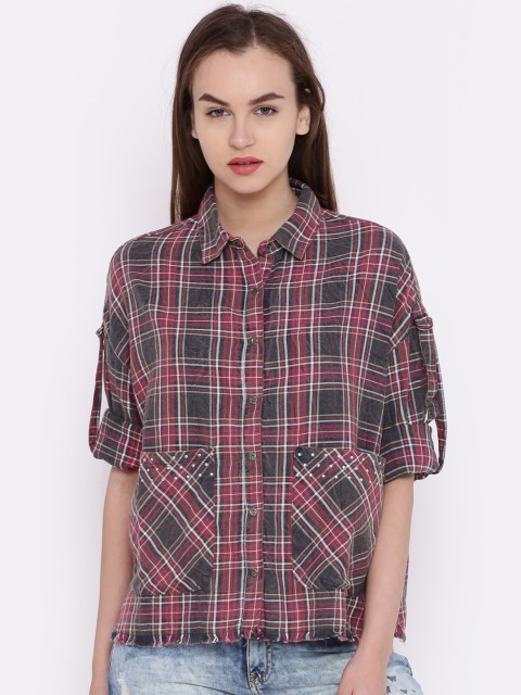 

Ginger by Lifestyle Women Red & Charcoal Regular Fit Checked Casual Shirt