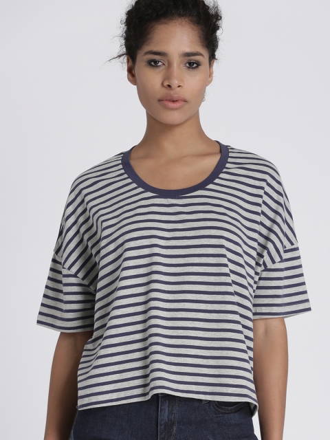 

Chemistry Women Grey Striped Boxy T-shirt