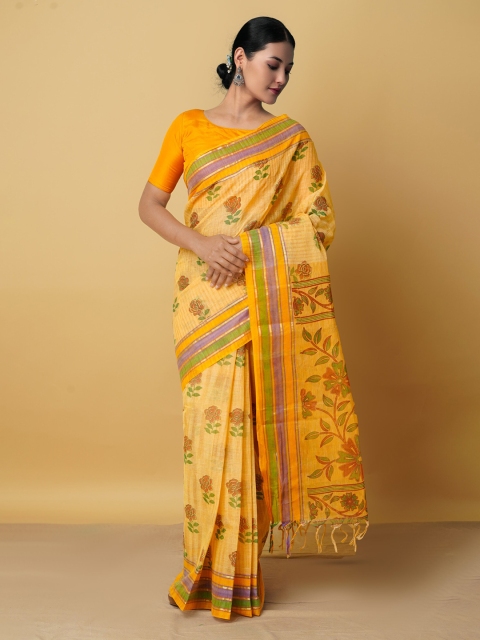 

Unnati Silks Beige & Green Floral Pure Cotton Taant Saree