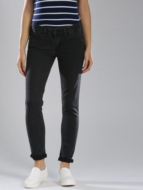 

Levis Women Black Regular Fit Mid-Rise Clean Look Stretchable Jeans