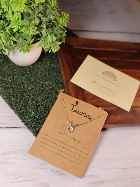 

Pinapes Unisex Gold-Plated Chain