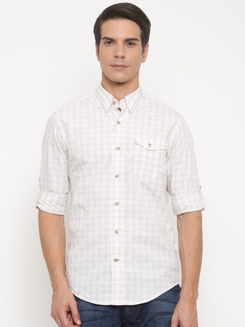 

Timberland Men Off-White & Beige Regular Fit Checked Casual Shirt