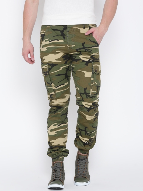 

Jack & Jones Men Olive Green & Beige Anti Fit Camouflage Print Cargos