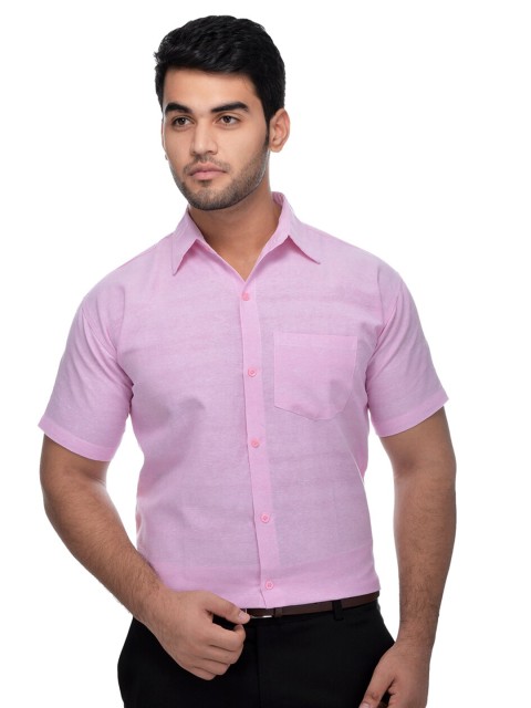 

RIAG Men Pink Solid Casual Shirt