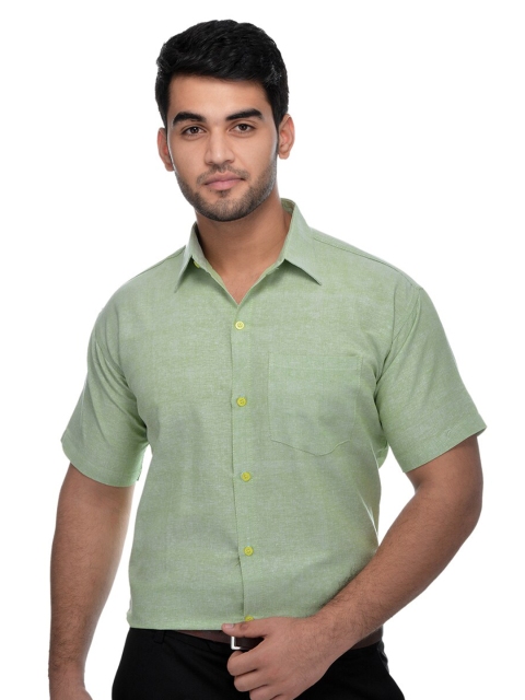 

RIAG Men Green Solid Formal Shirt