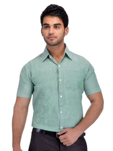 

RIAG Men Green Solid Formal Shirt