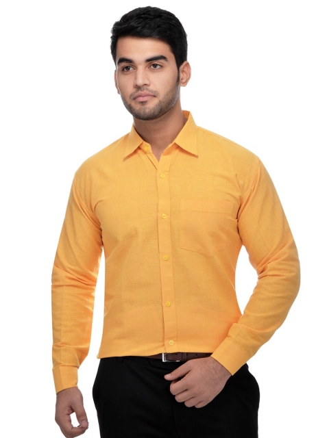 

RIAG Men Yellow Solid Formal Shirt