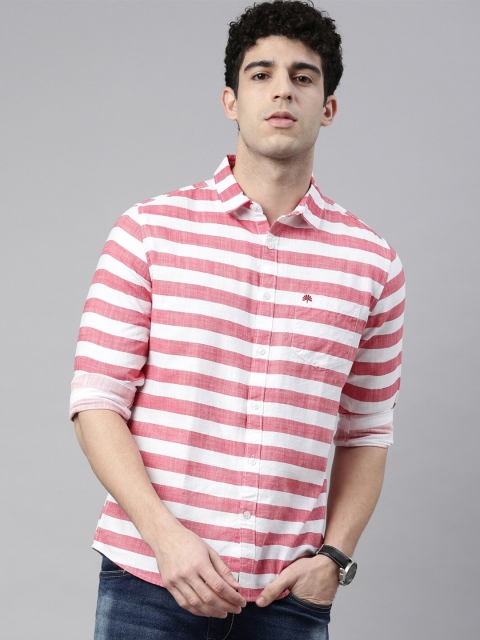 

Chennis Men Red Slim Fit Horizontal Striped Casual Shirt