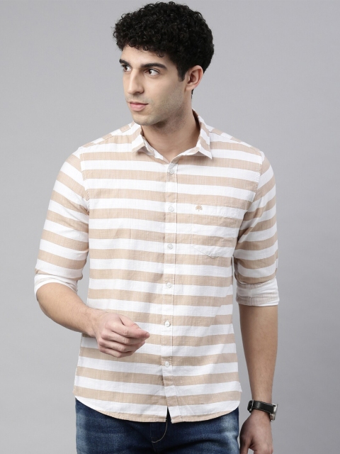 

Chennis Men Beige Slim Fit Horizontal Striped Casual Shirt