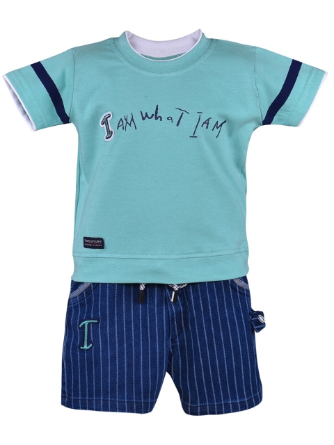 

Wish Karo Boys Green & Off White Printed T-shirt with Shorts