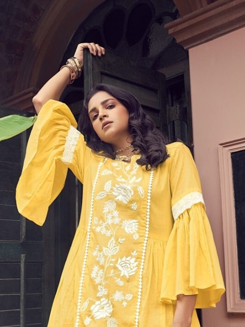 

AUTUMN LANE Yellow Embroidered Dress