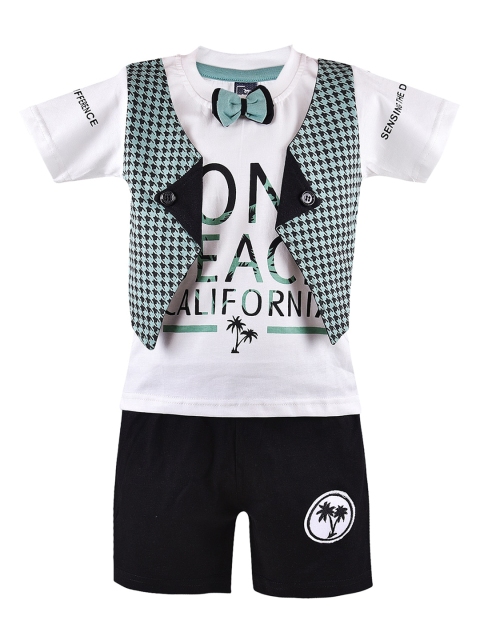 

Wish Karo Boys Green & White Printed T-shirt with Shorts