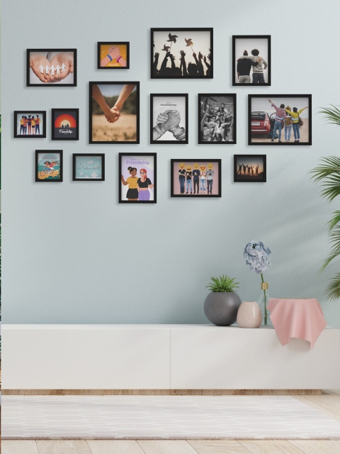 

RANDOM Set of 15 3D Collage Photo Frames, Black