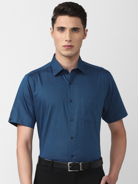 

Van Heusen Men Blue Cotton Formal Shirt