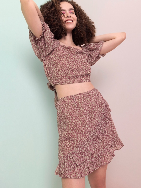 

FabAlley Women Brown Floral Printed Top with Ruffled Mini Skirt