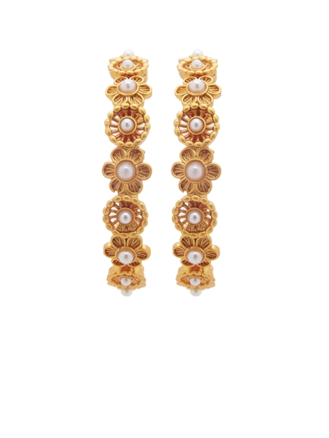

FEMMIBELLA Set Of 2 Gold-Plated White Pearls Studded Bangles