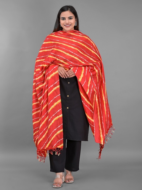 

Apratim Red & Off White Printed Leheriya Dupatta