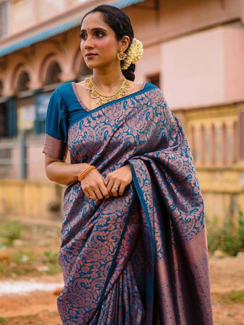 

Wuxi Teal & Copper-Toned Paisley Zari Pure Silk Banarasi Saree