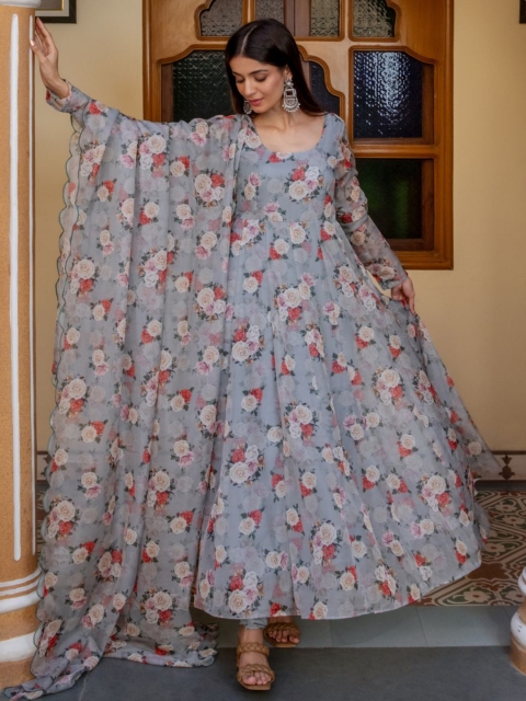 

HOUSE OF JAMOTI Women Floral Printed Panelled Kurta with Churidar & With Dupatta, Grey