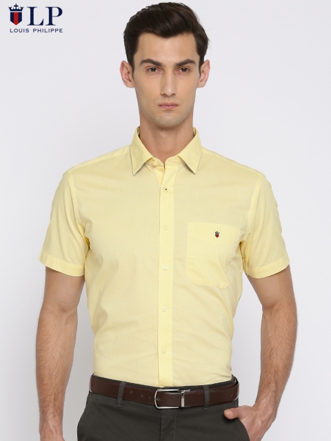 

Louis Philippe Sport Men Yellow Jermyn Tailored Fit Solid Casual Shirt