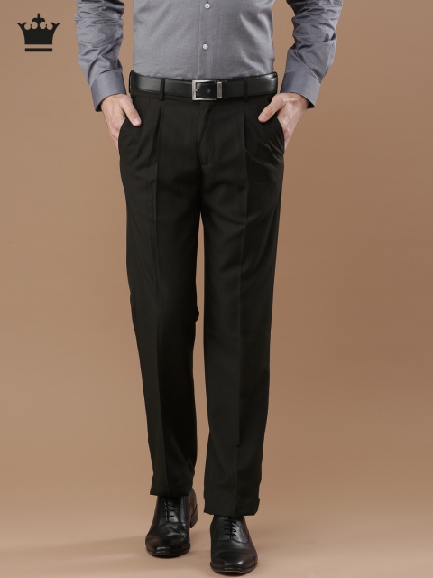 

Louis Philippe Men Brown Classic Regular Fit Solid Formal Trousers